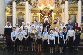 Детское отделение Московского Синодального Хора приняло участие в богослужении храма Всех скорбящих Радости