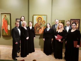 На открытии выставки Музея русской иконы выступил Синодальный хор