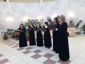 Ансамбль солистов Московского Синодального хора дал благотворительный концерт в хосписе «Царицыно»